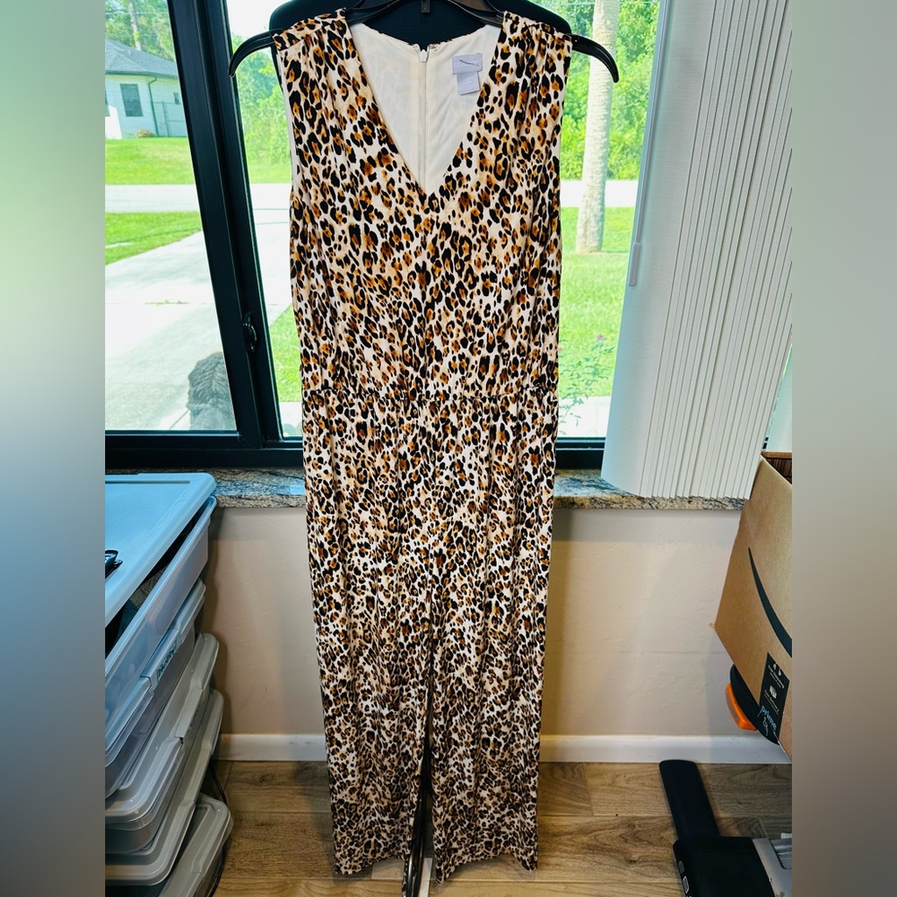Chico's Animal Print Sleeveless V-neck Jumpsuit Travel Size  Chicos0/US Small